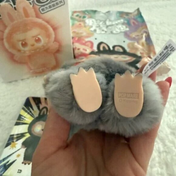 Big Into Energy Labubu Secret 100% Authentic from Pop Mart - Picture 3 of 8